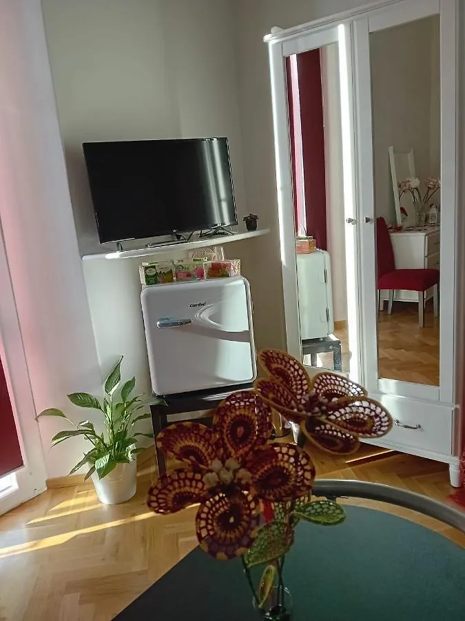 Maison d'hôtes Hotel Affreschi Sul Mare à Marina Di Pisa